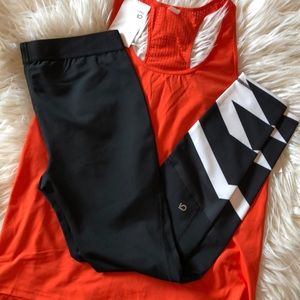 NWT Gap Gap Fit Black & White Leggings Sz L 🖤🤍